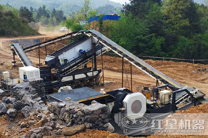 二合一設備作業現場